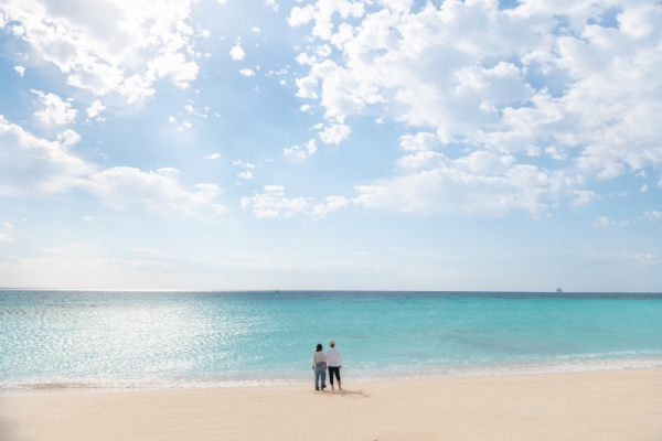 Kume Island  Hatenohama Beach Photo Plan (with glass boat activity)