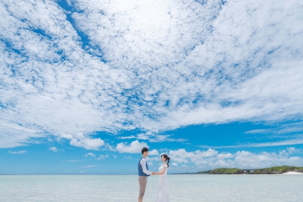【ショートプラン】二人の誓いを美しい自然の中で｡沖縄のビーチでフォトウェディング