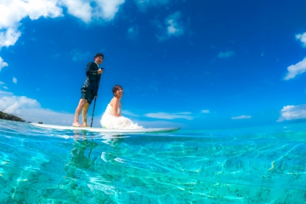 Original Water-In wedding photo with Hotel stay which makes you feeling like living in the island.