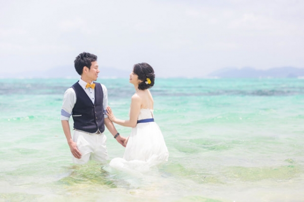 Okinawa Wedding Onlineのフォトウェディングプランの空き状況を見て仮予約 Ainowa Photo